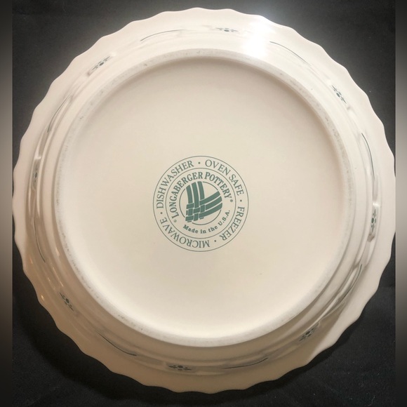 LONGABERGER WOVEN TRADITIONS CLASSIC GREEN 10” PIE PLATE - Picture 2 of 5